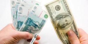 Падение рубля вызовет массовые дефолты заемщиков с валютной ипотекой