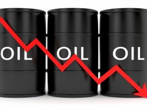 снижение цены на нефть до 25 долларов за баррель не грозит дефолтом